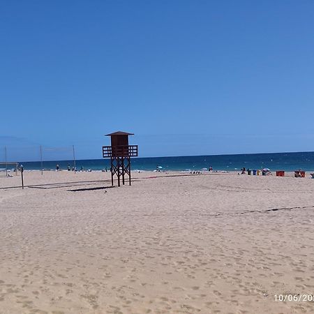 Apartamentos Luxury Playa Victoria Кадис Экстерьер фото