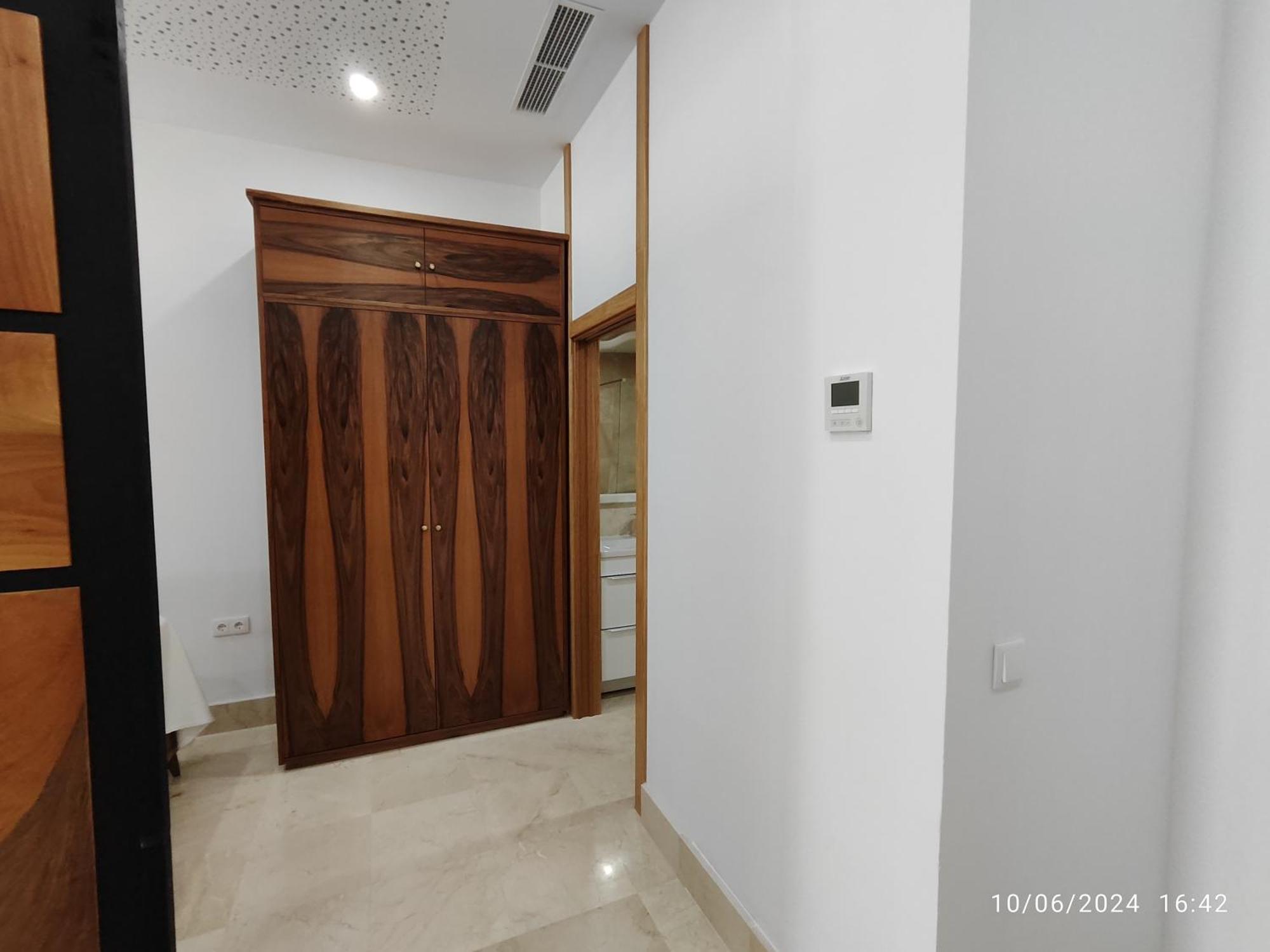 Apartamentos Luxury Playa Victoria Кадис Экстерьер фото