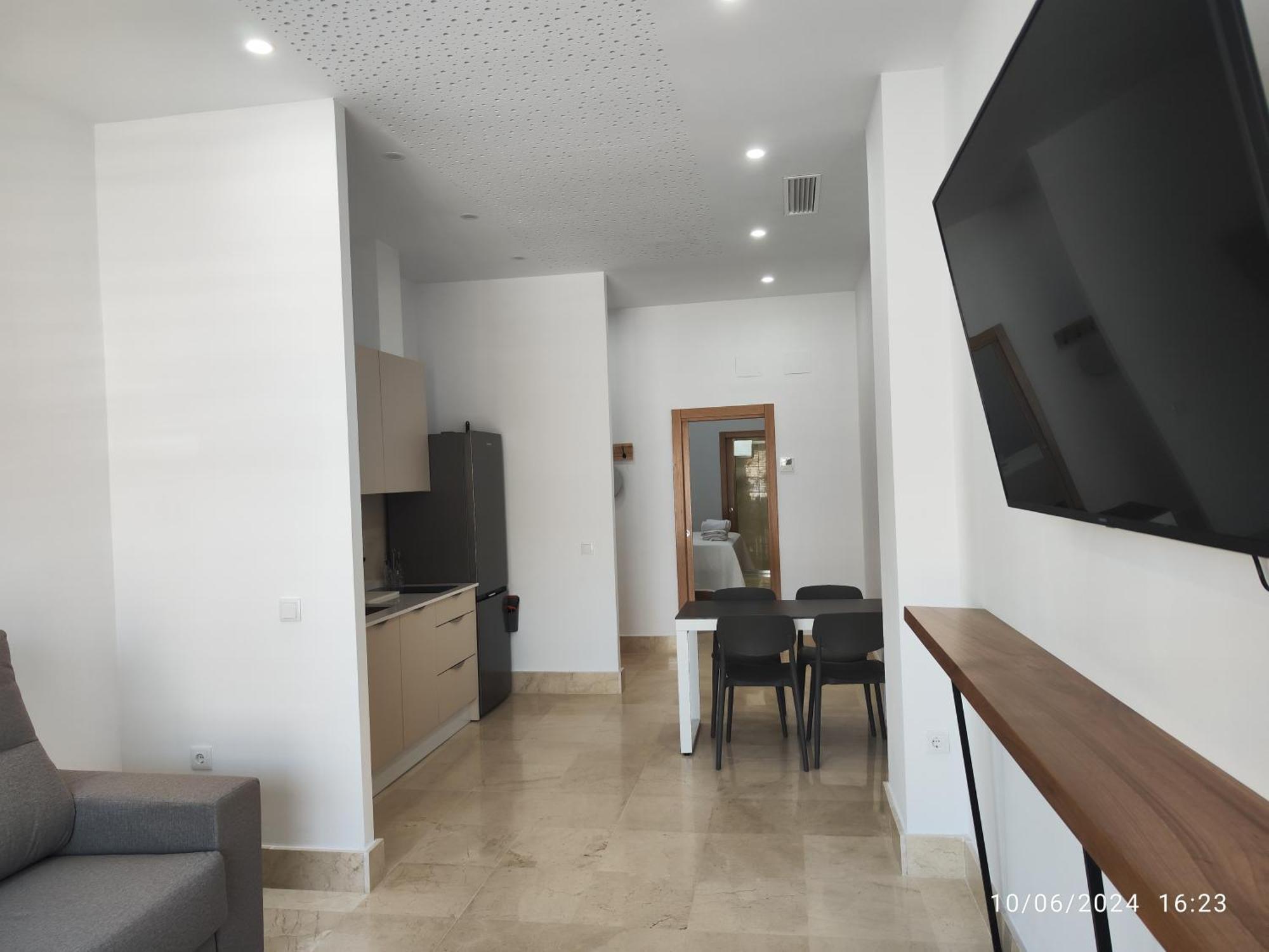 Apartamentos Luxury Playa Victoria Кадис Экстерьер фото